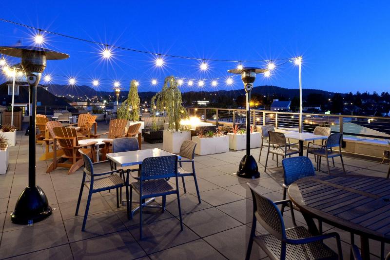 Majestic Inn & Spa image