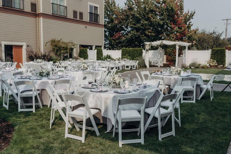 Majestic Inn & Spa image