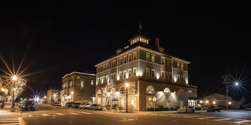Majestic Inn & Spa image