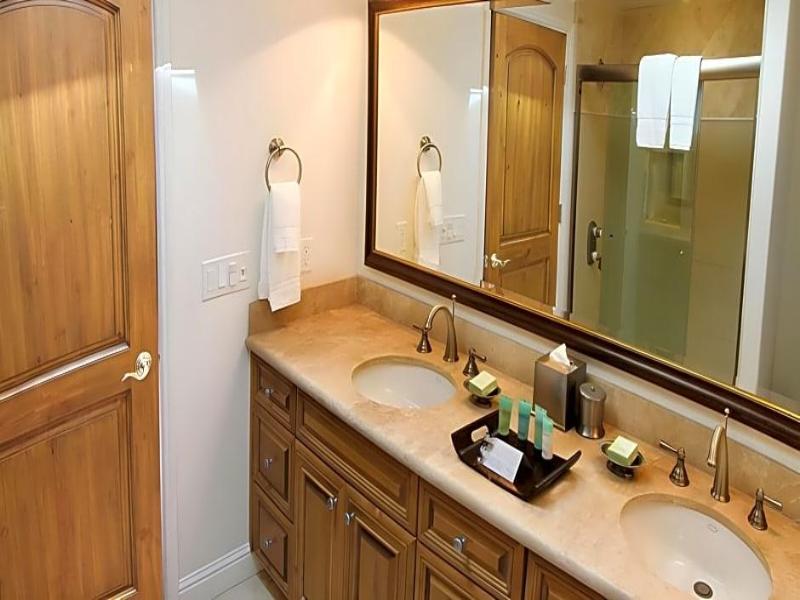 Dolphin Bay Resort and Spa image