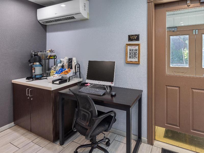 SureStay Plus Hotel by Best Western Mammoth Lakes image