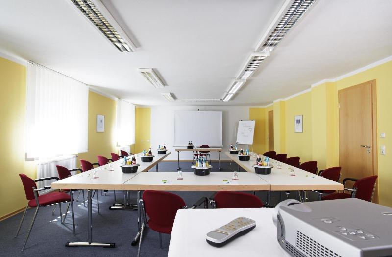 Huberhof image