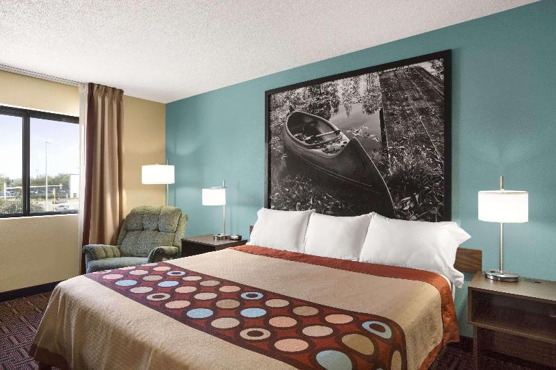 Super 8 by Wyndham Carbondale image