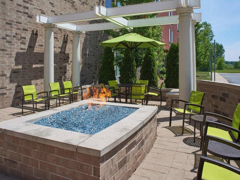 Springhill Suites Saginaw image