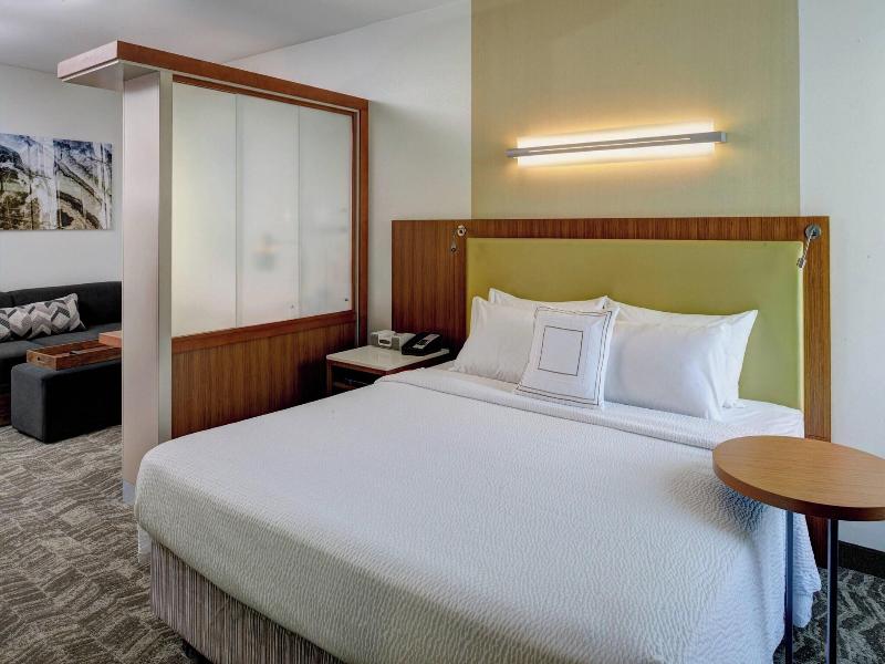 Springhill Suites Saginaw image