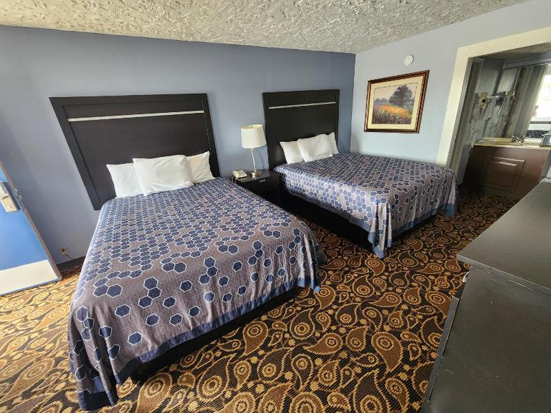 Carthage Inn image