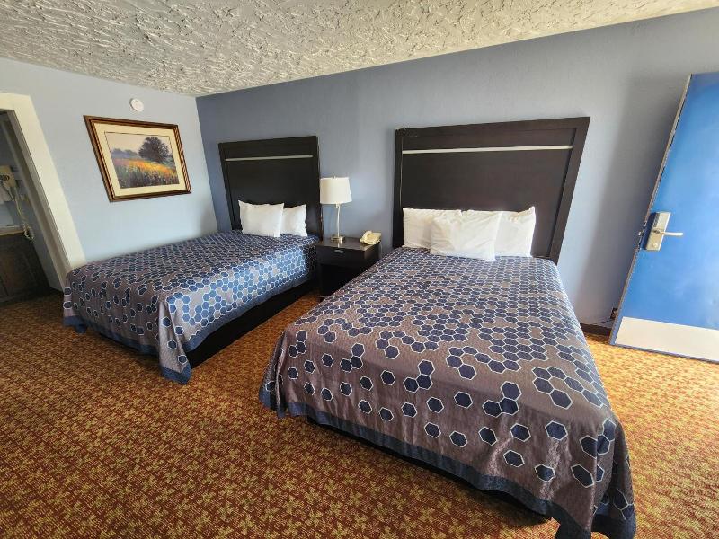 Carthage Inn image