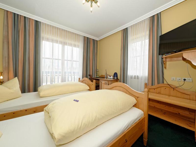 Landgasthof Maximilian image