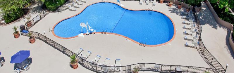 Holiday Inn Country Club Plaza
