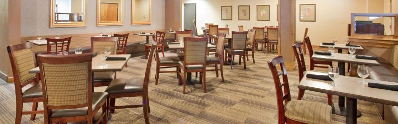 Holiday Inn Country Club Plaza