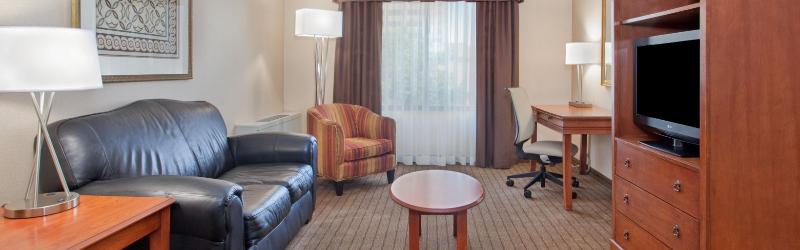 Holiday Inn Country Club Plaza
