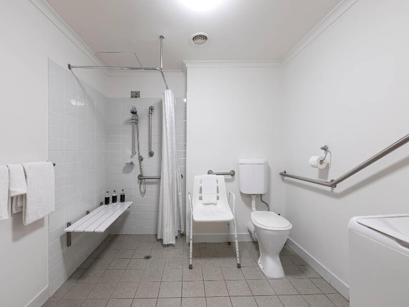 MainStay Suites Williamstown image