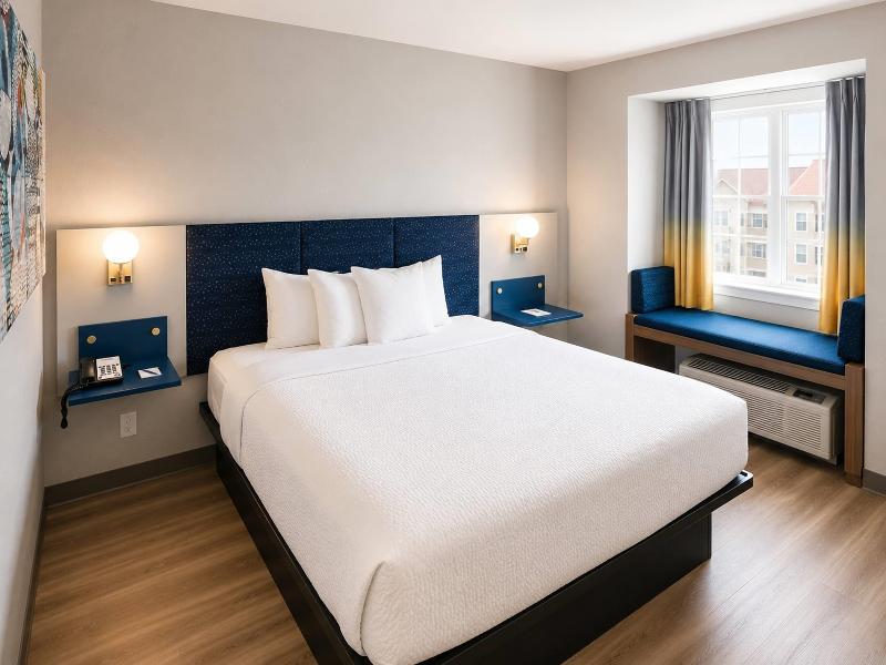 Microtel Inn & Suites By Wyndham Macon image