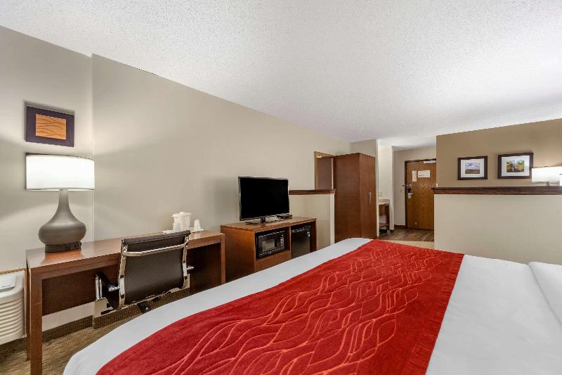 Comfort Inn Valentine image