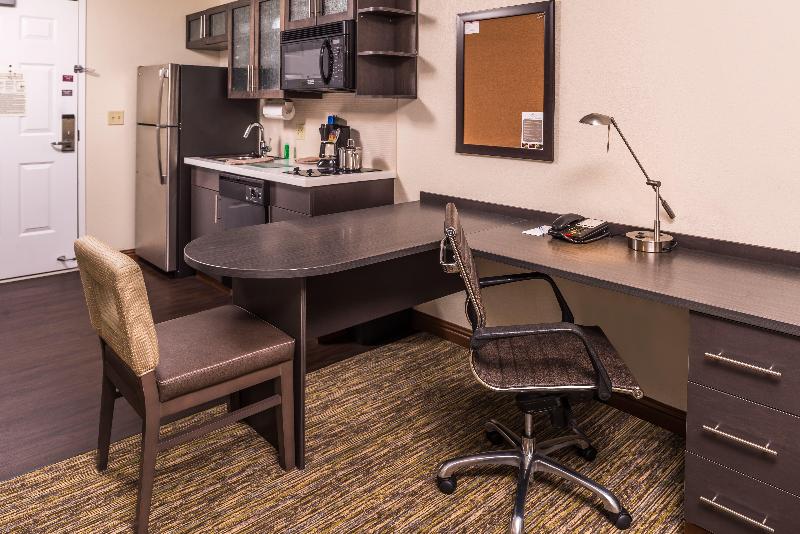 Candlewood Suites Kansas City photo 23