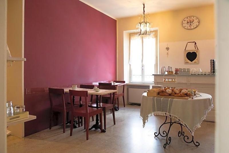 Hotel Broletto image