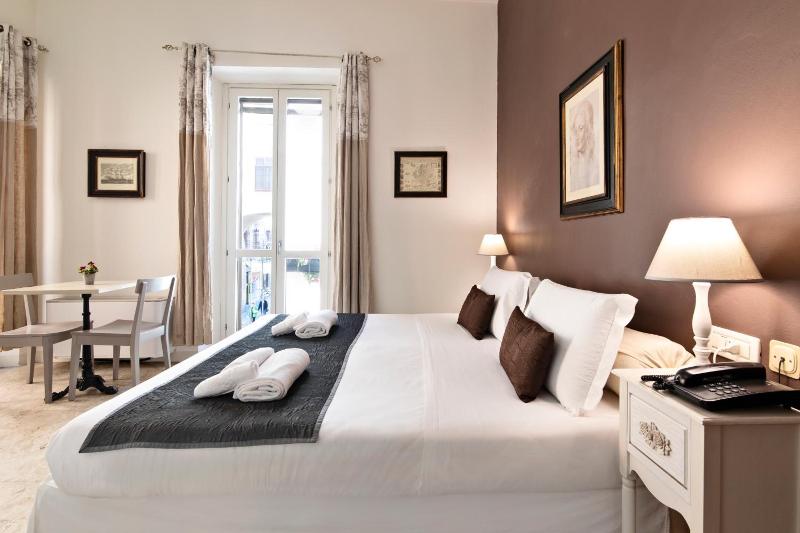 Hotel Broletto image