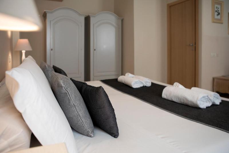 Hotel Broletto image