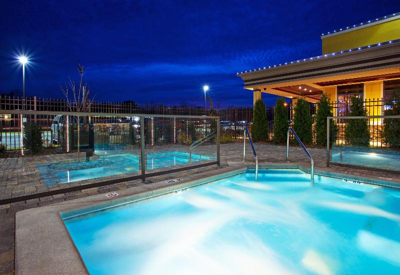 Holiday Inn Midland image