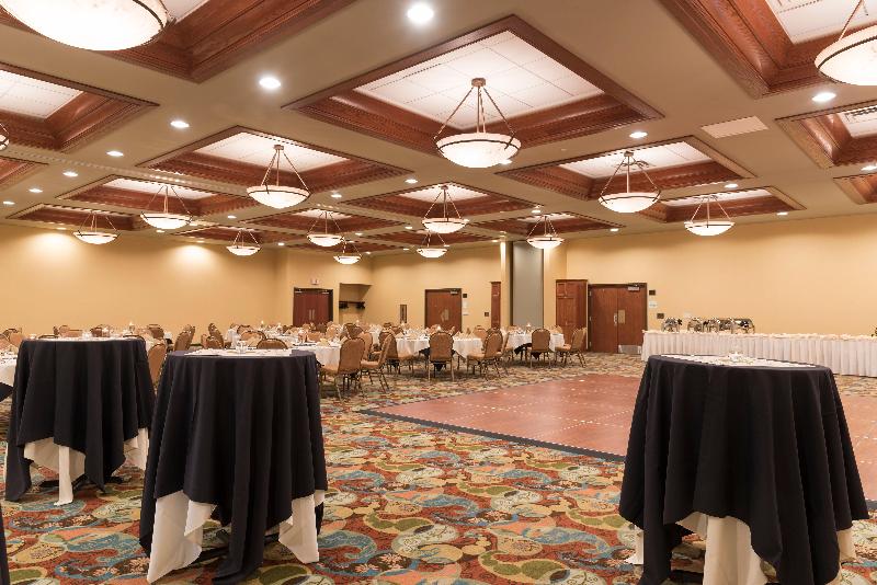 Holiday Inn Midland image