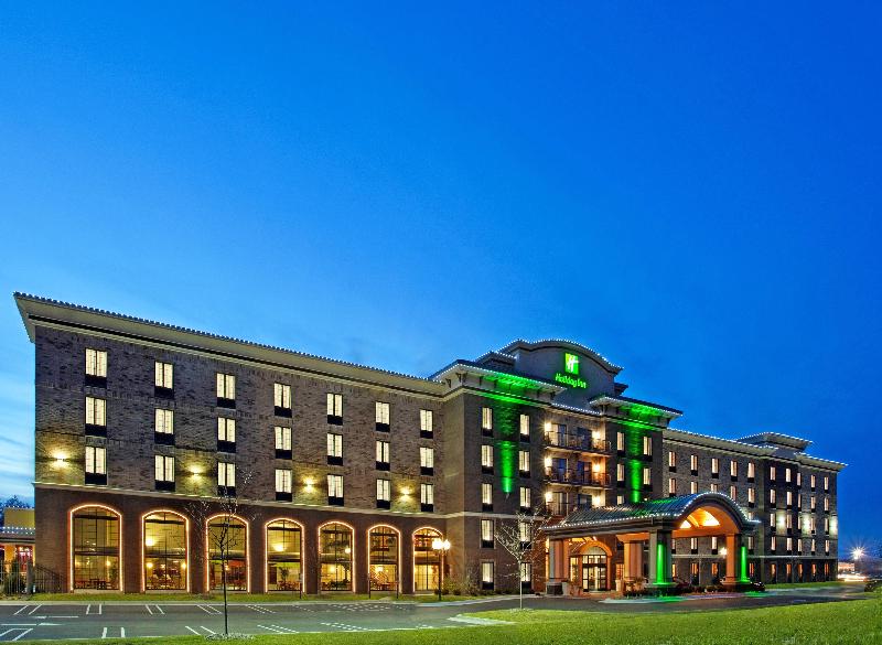 Holiday Inn Midland image