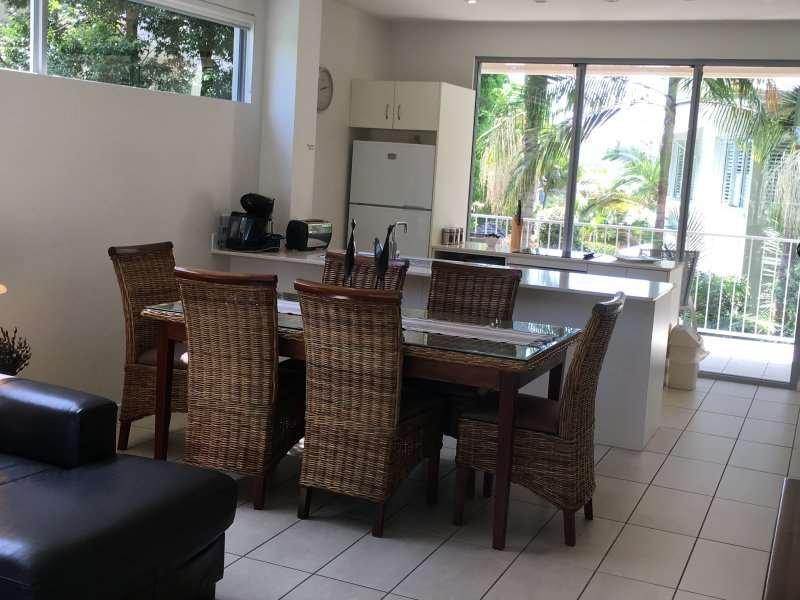 Metzo Noosa Resort image