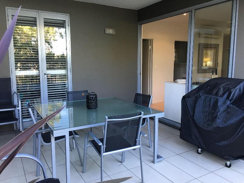 Metzo Noosa Resort image