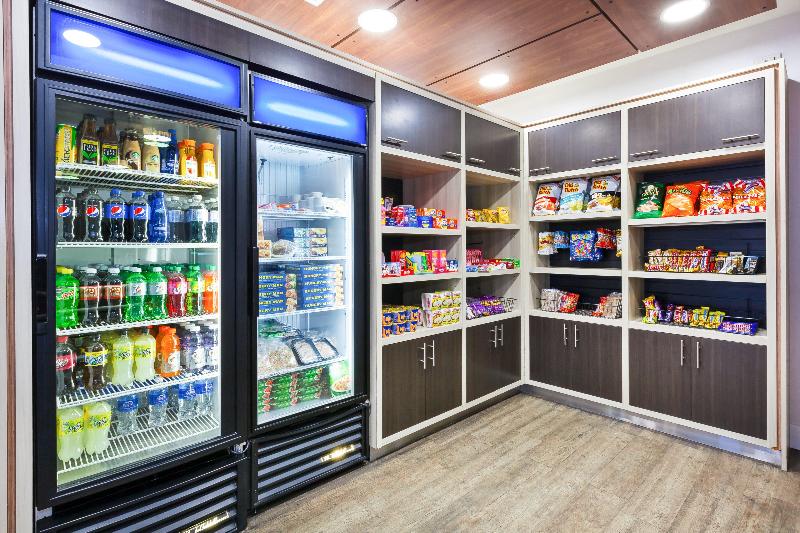 Holiday Inn Express Winnipeg Airport-Polo Park IHG