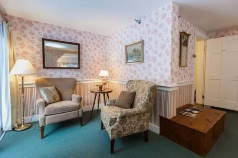 West Mountain Inn image