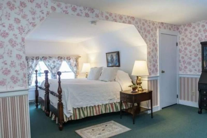 West Mountain Inn image