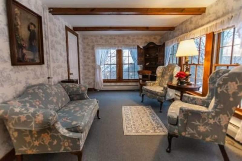 West Mountain Inn image