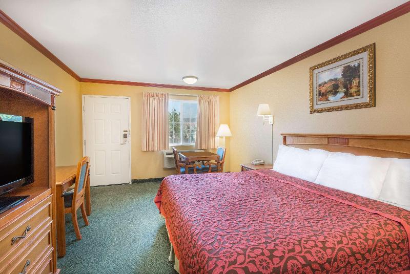 Bed room