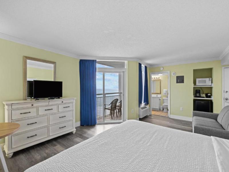 Paradise Resort image