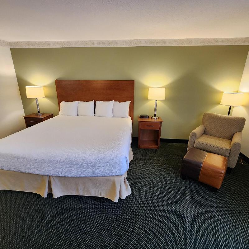 Baymont by Wyndham Mackinaw City image