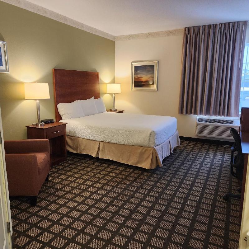 Baymont by Wyndham Mackinaw City image