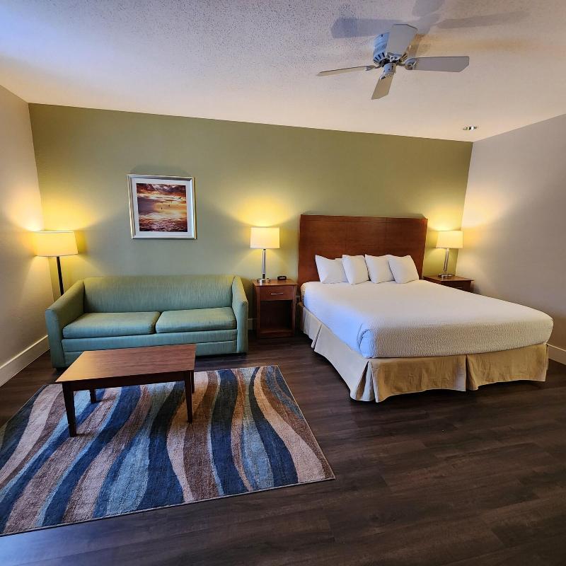 Baymont by Wyndham Mackinaw City image