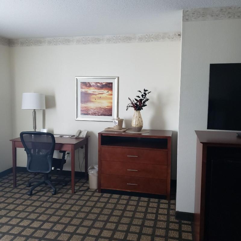 Baymont by Wyndham Mackinaw City image
