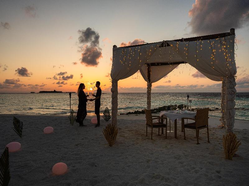 OUTRIGGER Maldives Maafushivaru Resort image