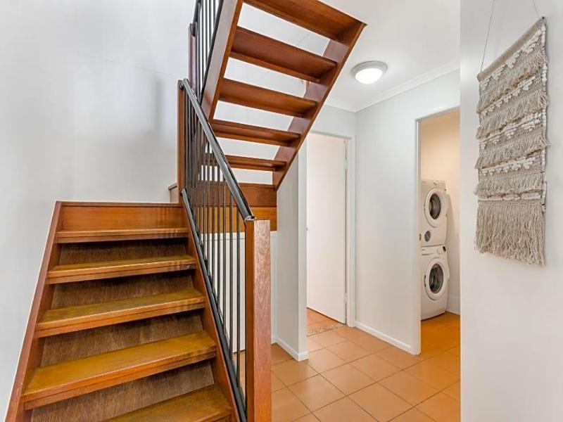 Coolum Beach Getaway Resort image
