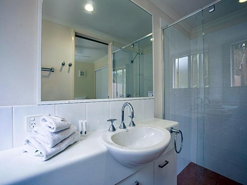 Coolum Beach Getaway Resort image