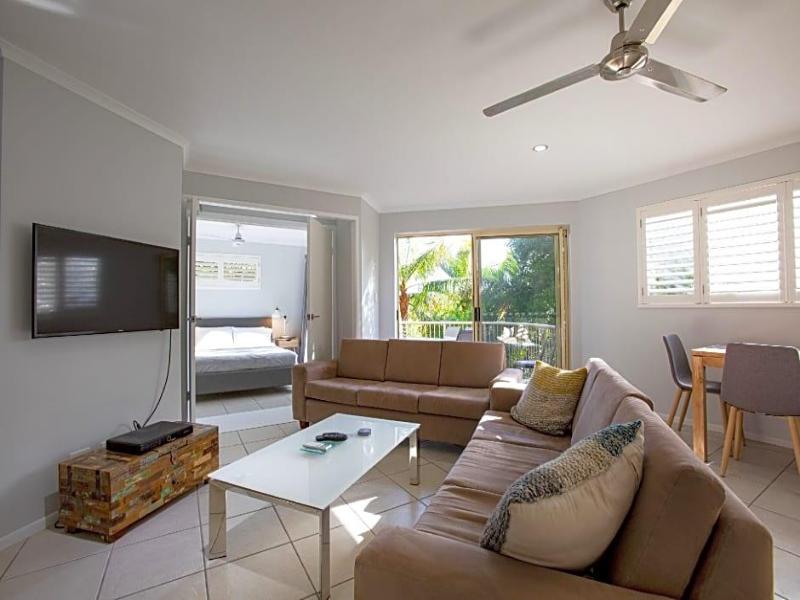 Coolum Beach Getaway Resort image