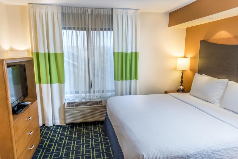Fairfield Inn & Suites Muskegon Norton Shores image