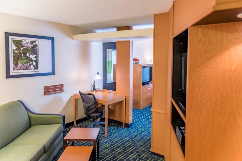 Fairfield Inn & Suites Muskegon Norton Shores image