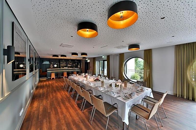See- und Sporthotel Ankum image