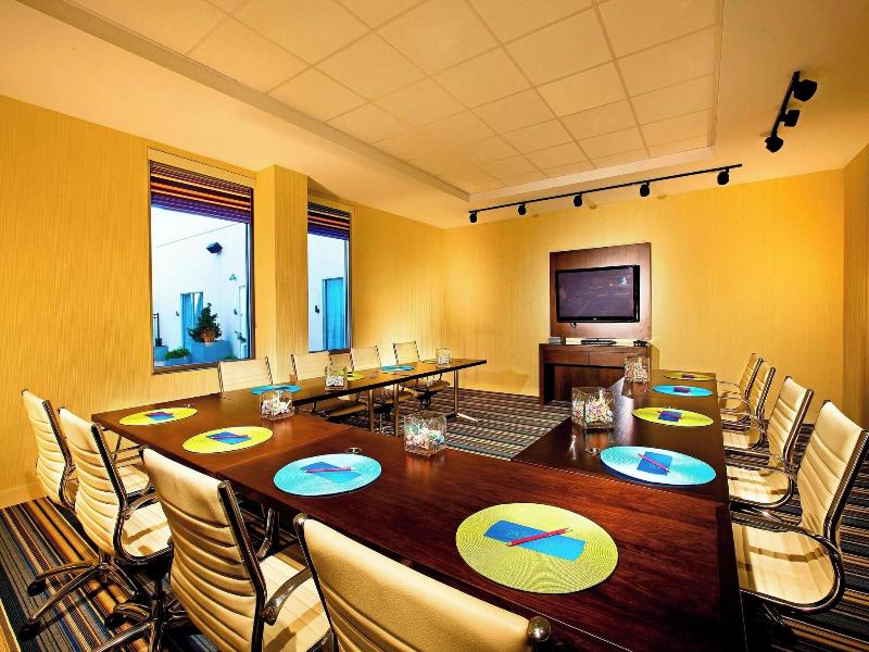Aloft Mount Laurel image
