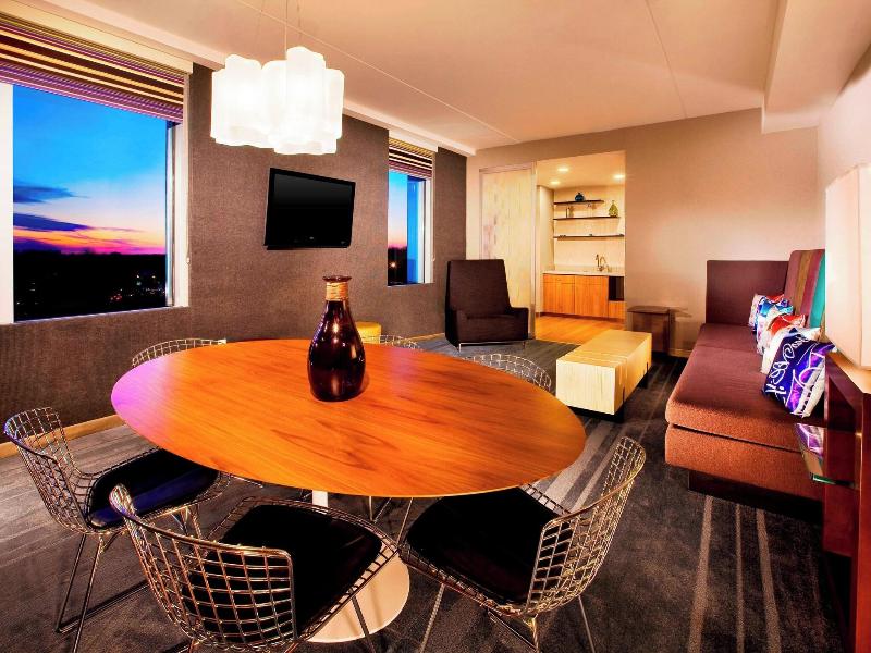 Aloft Mount Laurel image