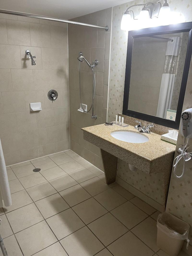 Wingate By Wyndham Southport image