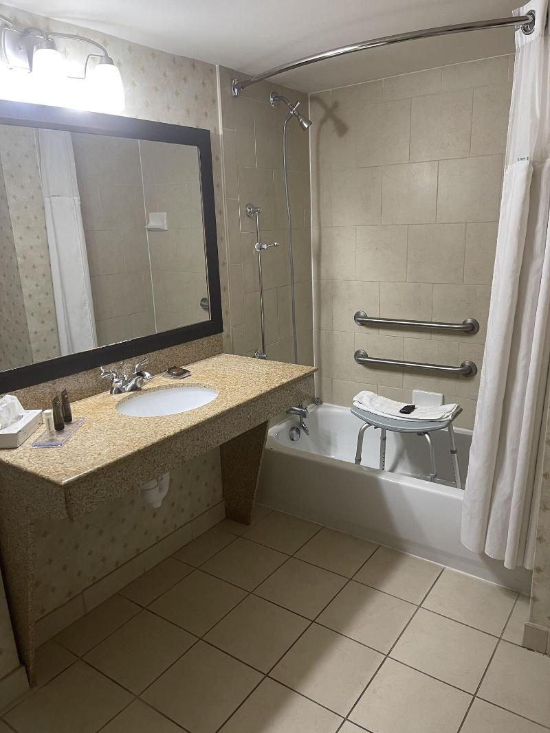Wingate By Wyndham Southport image
