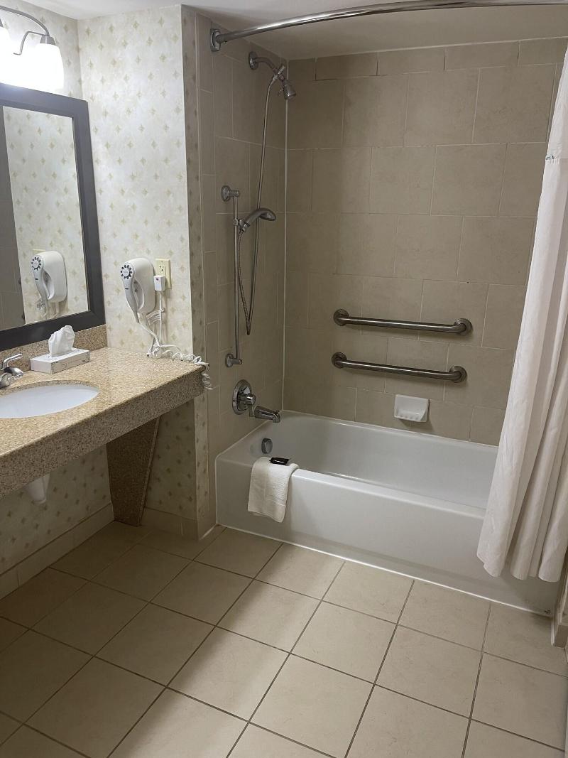 Wingate By Wyndham Southport image