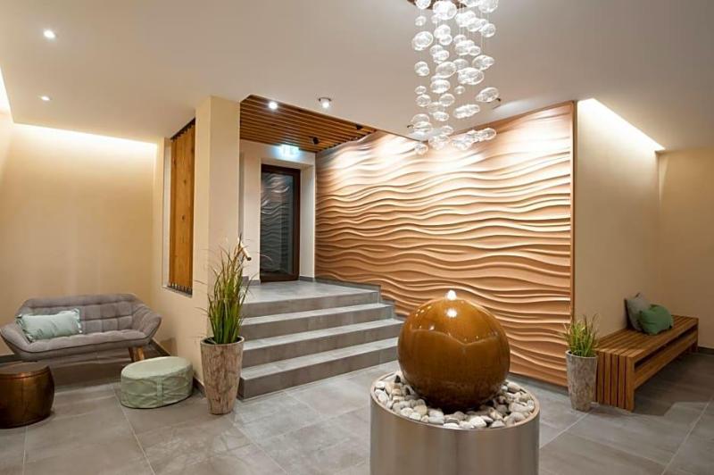 Business- und Wellnesshotel Schwaiger image